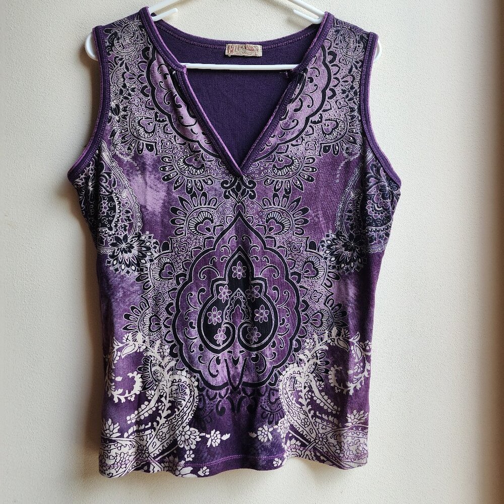 Blue Canyon Clothing Purple Paisley V-Neck Tank Top Size Large